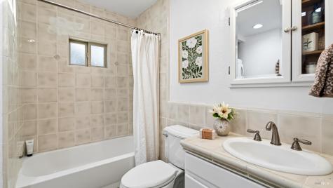 193 Webster Street Petaluma CA 94952