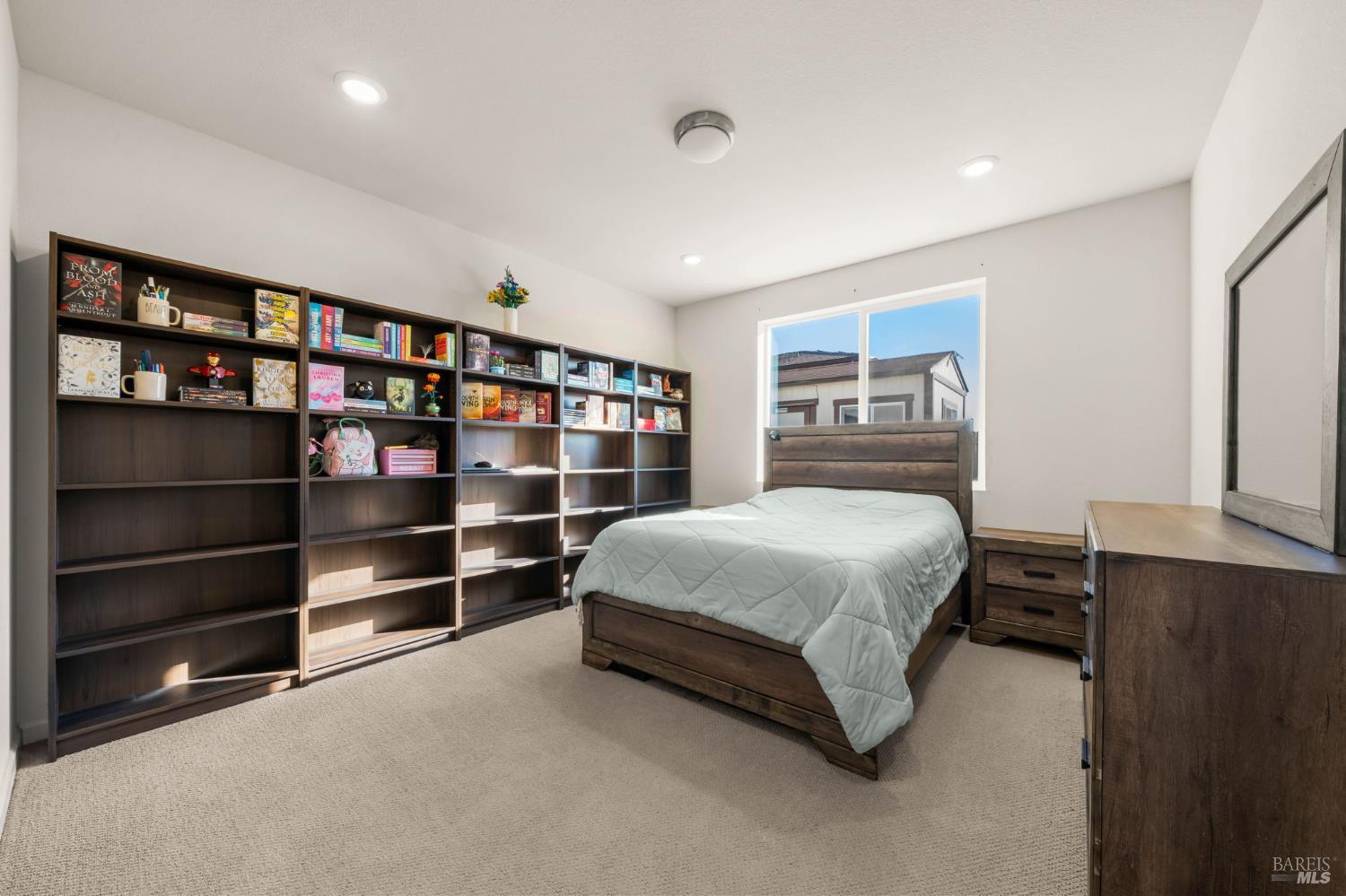 237 Ryde Street Vacaville CA 95687