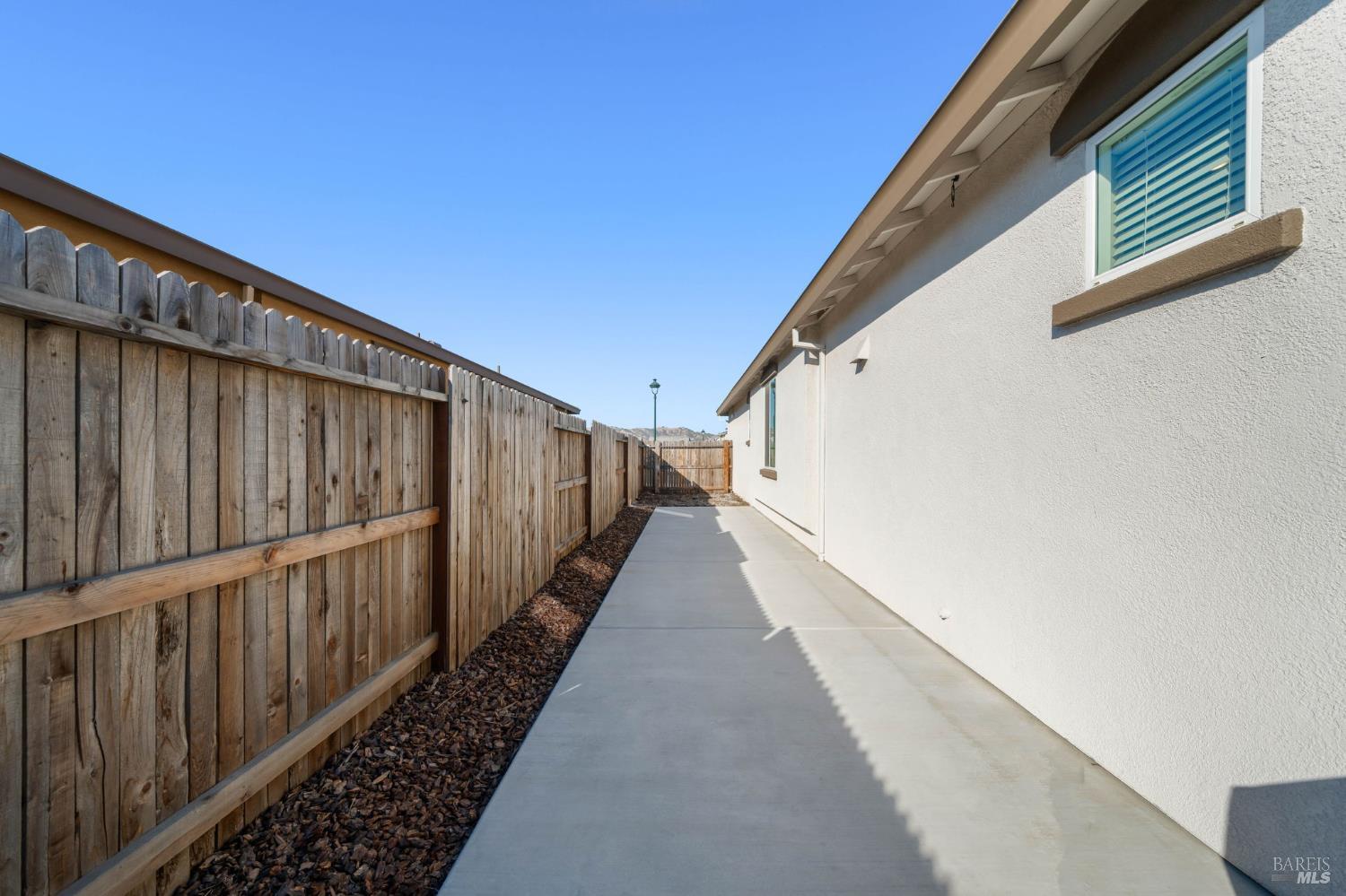 237 Ryde Street Vacaville CA 95687