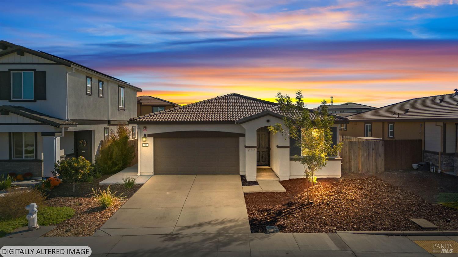 237 Ryde Street Vacaville CA 95687