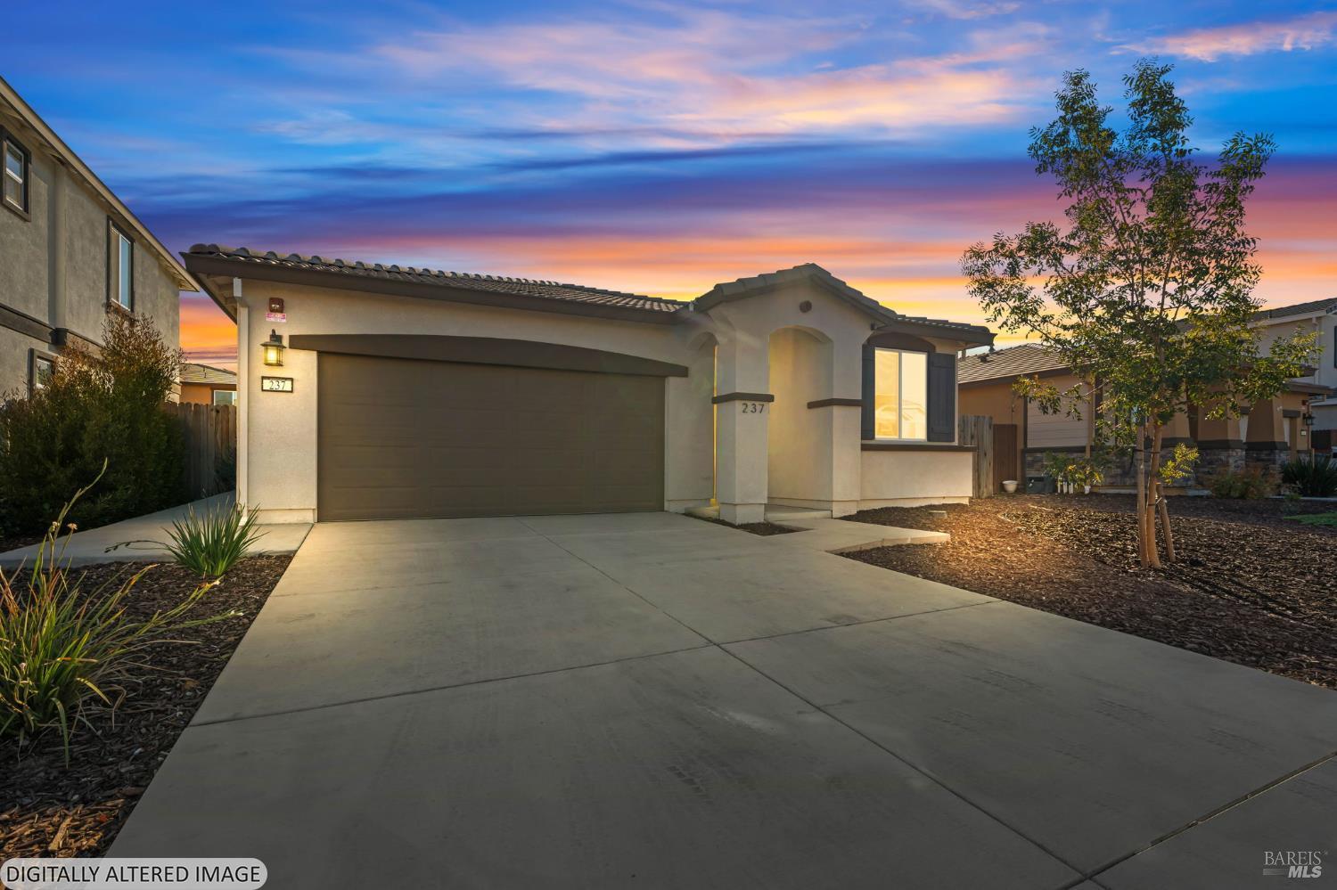 237 Ryde Street Vacaville CA 95687