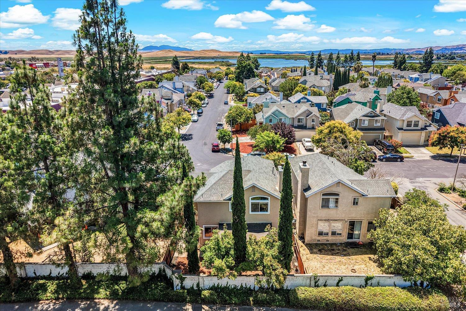266 Tamarisk Circle Suisun City CA 94585