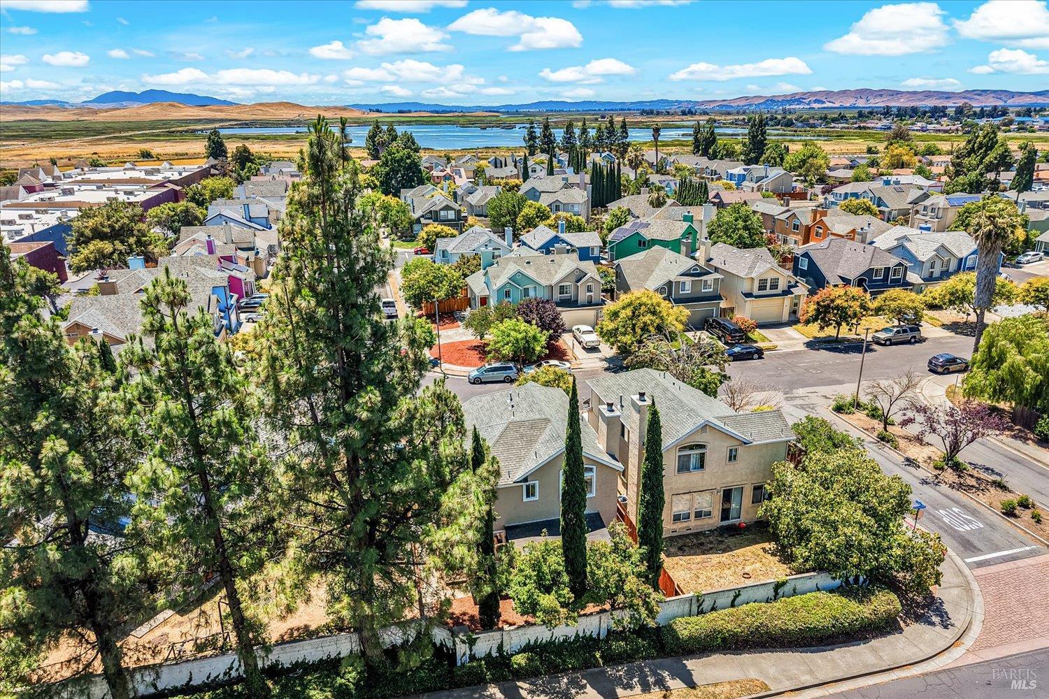 266 Tamarisk Circle Suisun City CA 94585