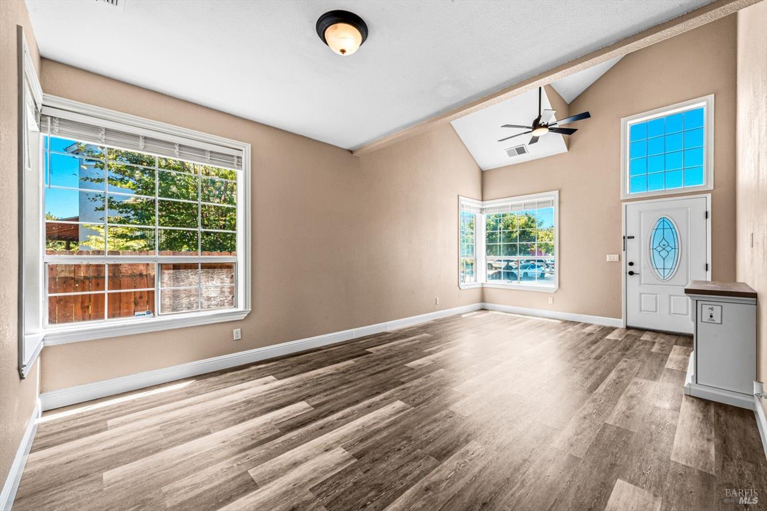 266 Tamarisk Circle Suisun City CA 94585