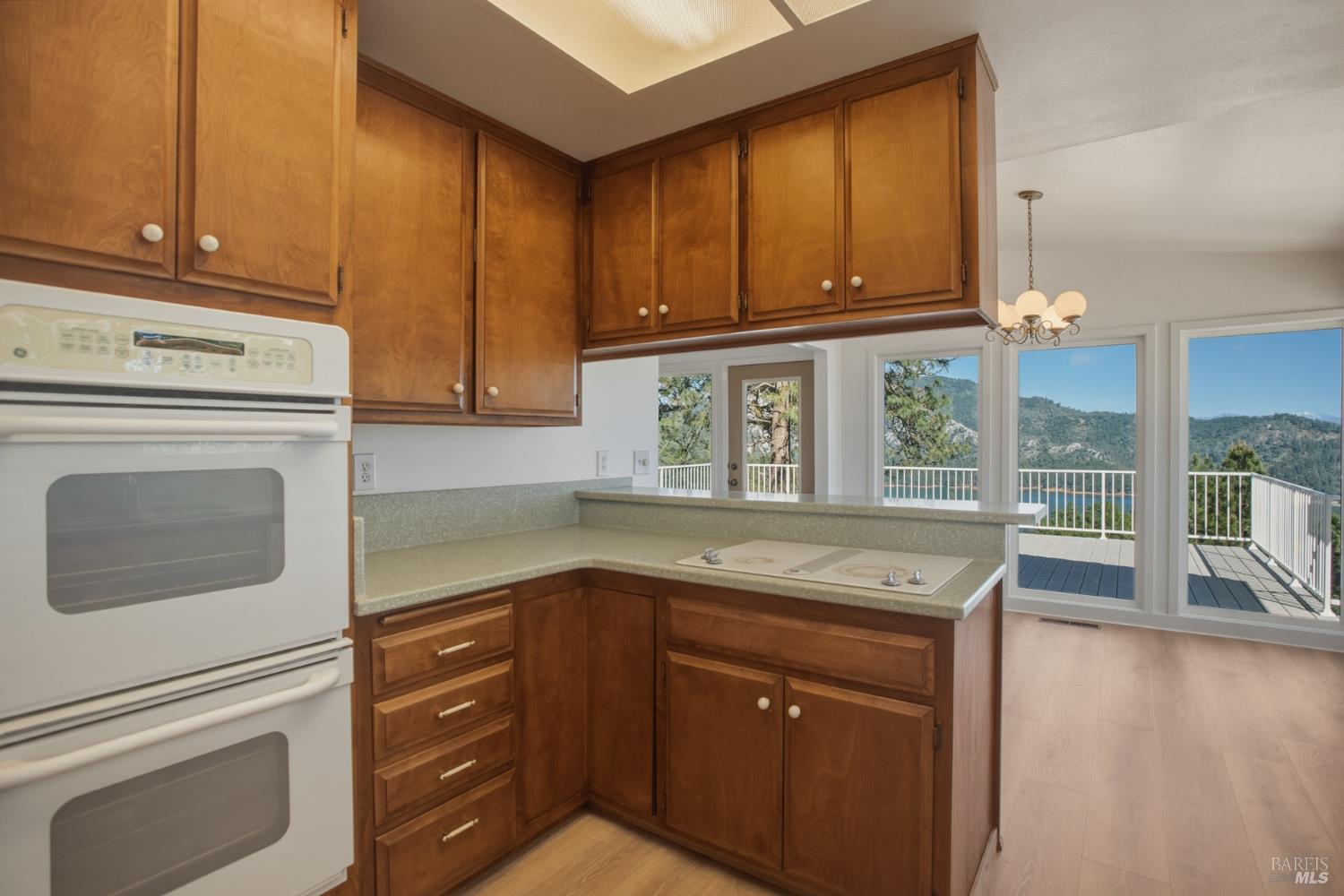 19985 Northwoods Drive Lakehead CA 96051