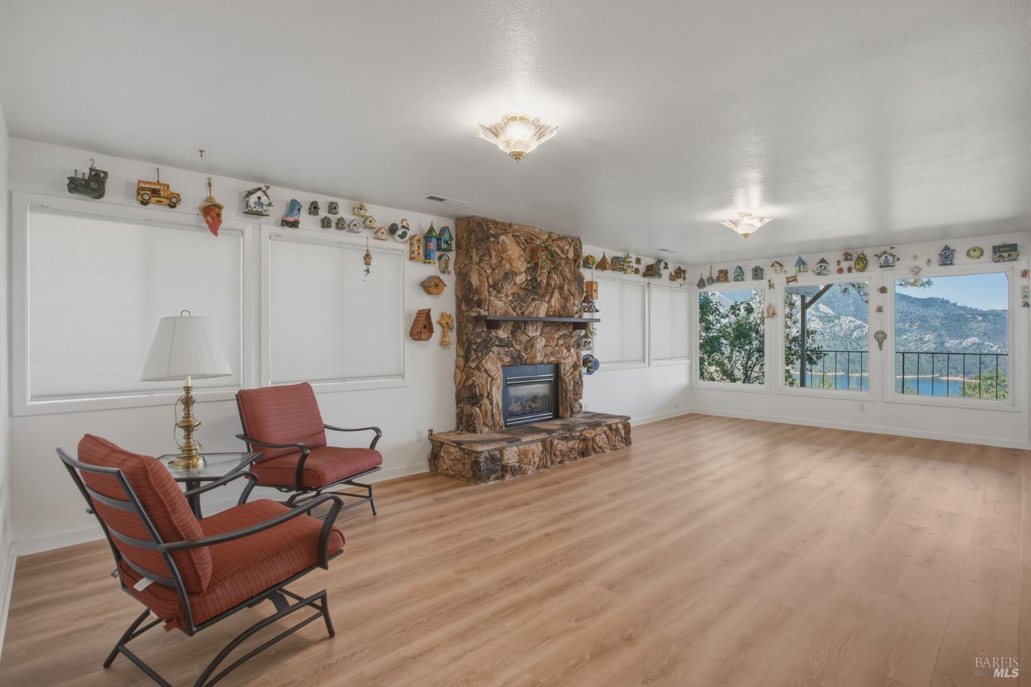 19985 Northwoods Drive Lakehead CA 96051