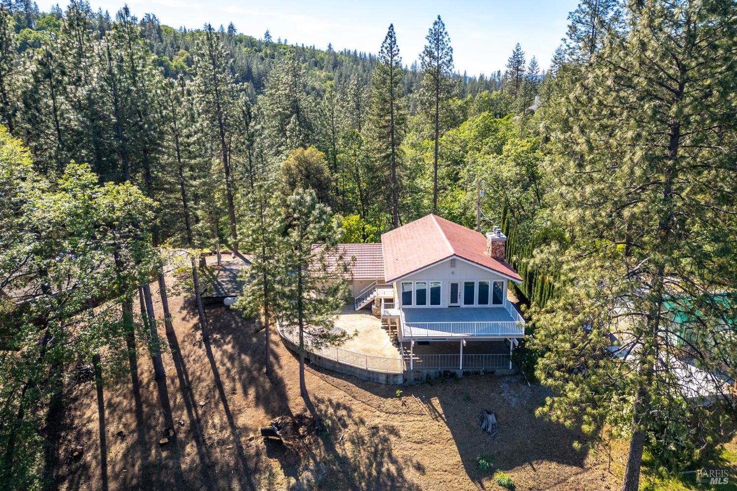 19985 Northwoods Drive Lakehead CA 96051