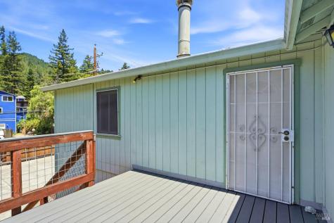 10607 River Road Forestville CA 95436