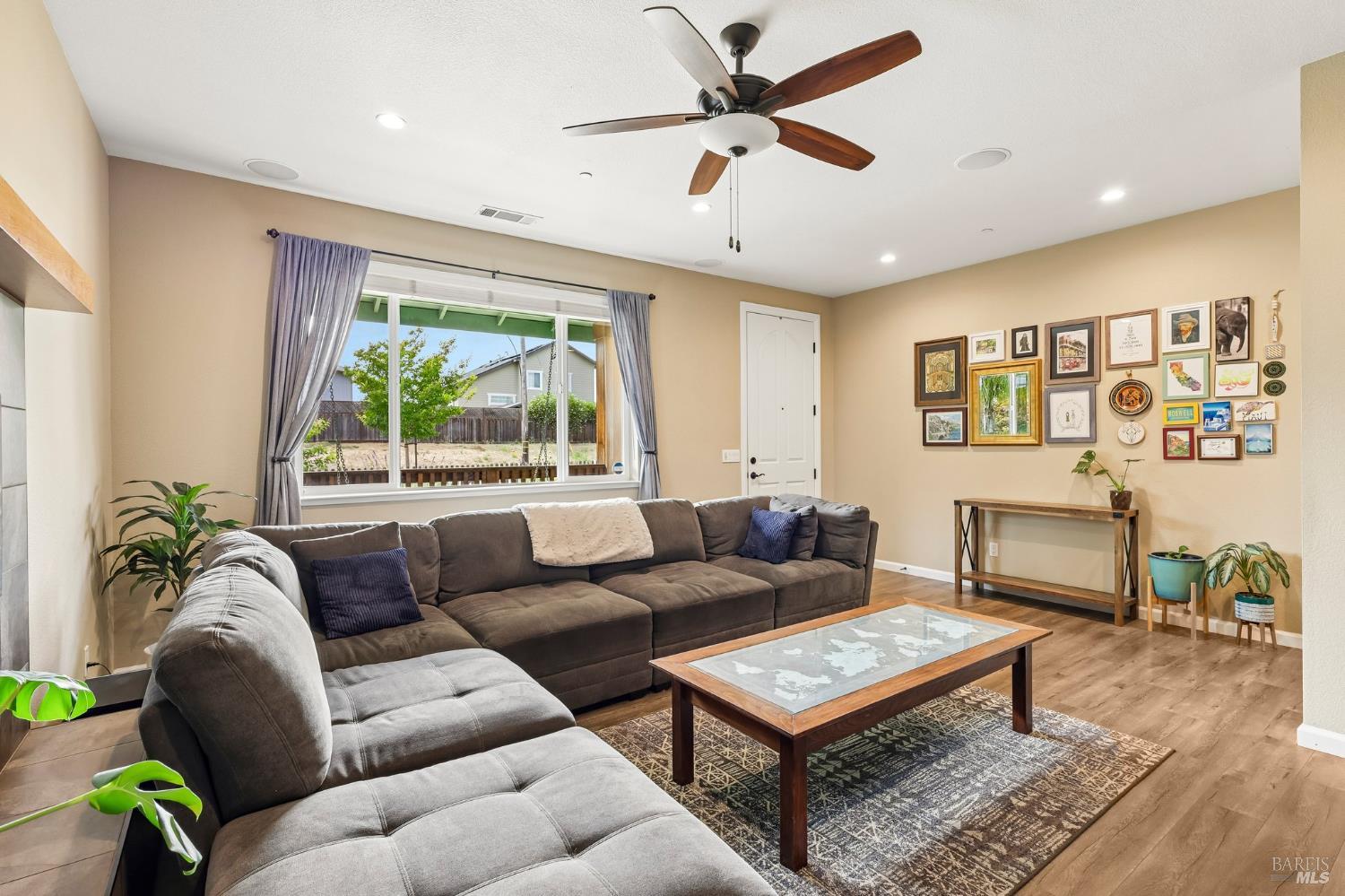 3654 Coffey Lane Santa Rosa CA 95403