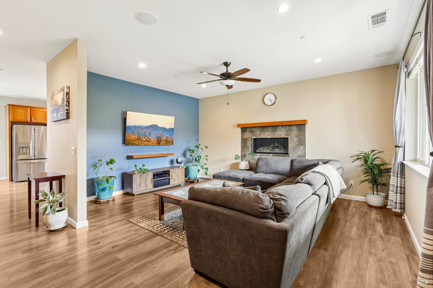 3654 Coffey Lane Santa Rosa CA 95403