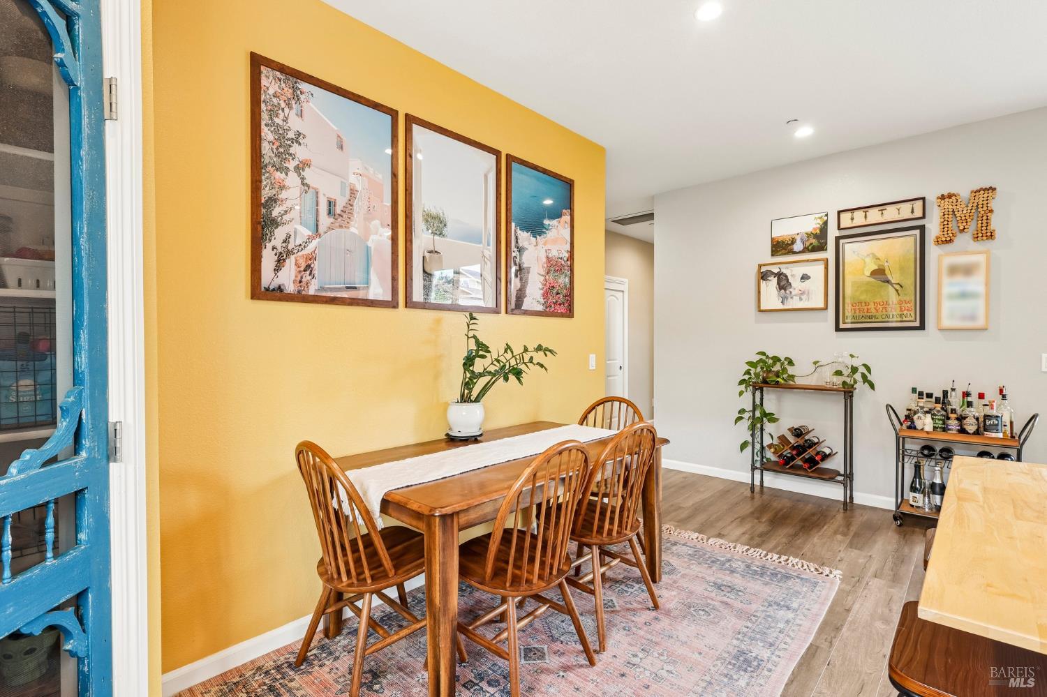3654 Coffey Lane Santa Rosa CA 95403