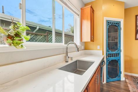 3654 Coffey Lane Santa Rosa CA 95403
