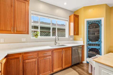3654 Coffey Lane Santa Rosa CA 95403