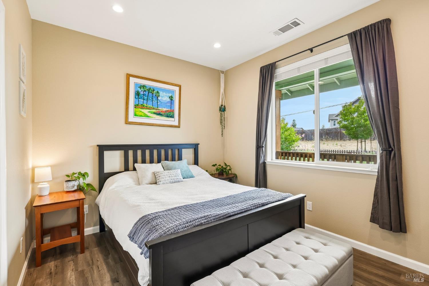 3654 Coffey Lane Santa Rosa CA 95403