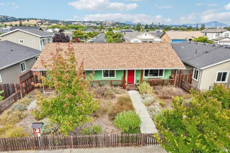 3654 Coffey Lane Santa Rosa CA 95403