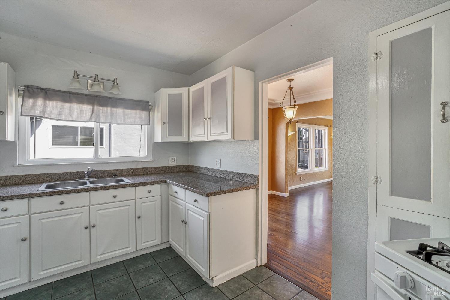 220 Texas Street Vallejo CA 94590