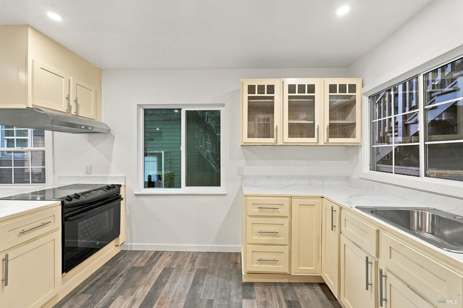 21498 Starrett Hill Road Monte Rio CA 95462