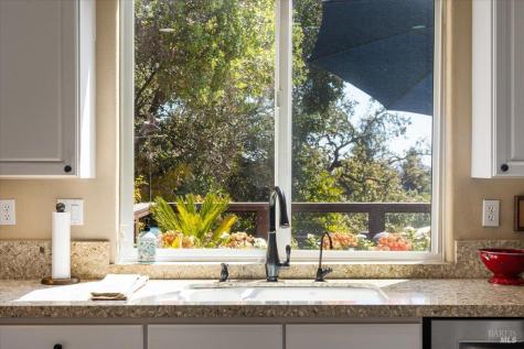 3436 Henderson Circle Santa Rosa CA 95403