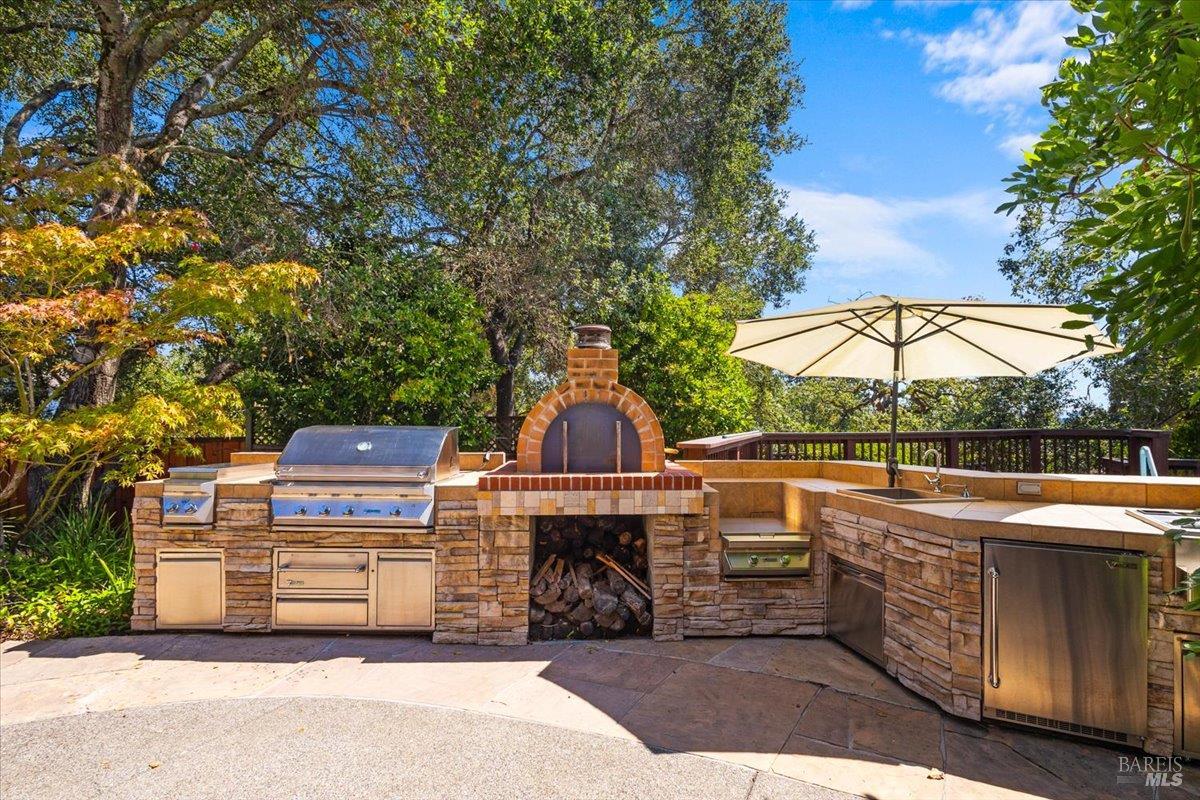 3436 Henderson Circle Santa Rosa CA 95403