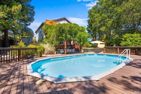 3436 Henderson Circle Santa Rosa CA 95403