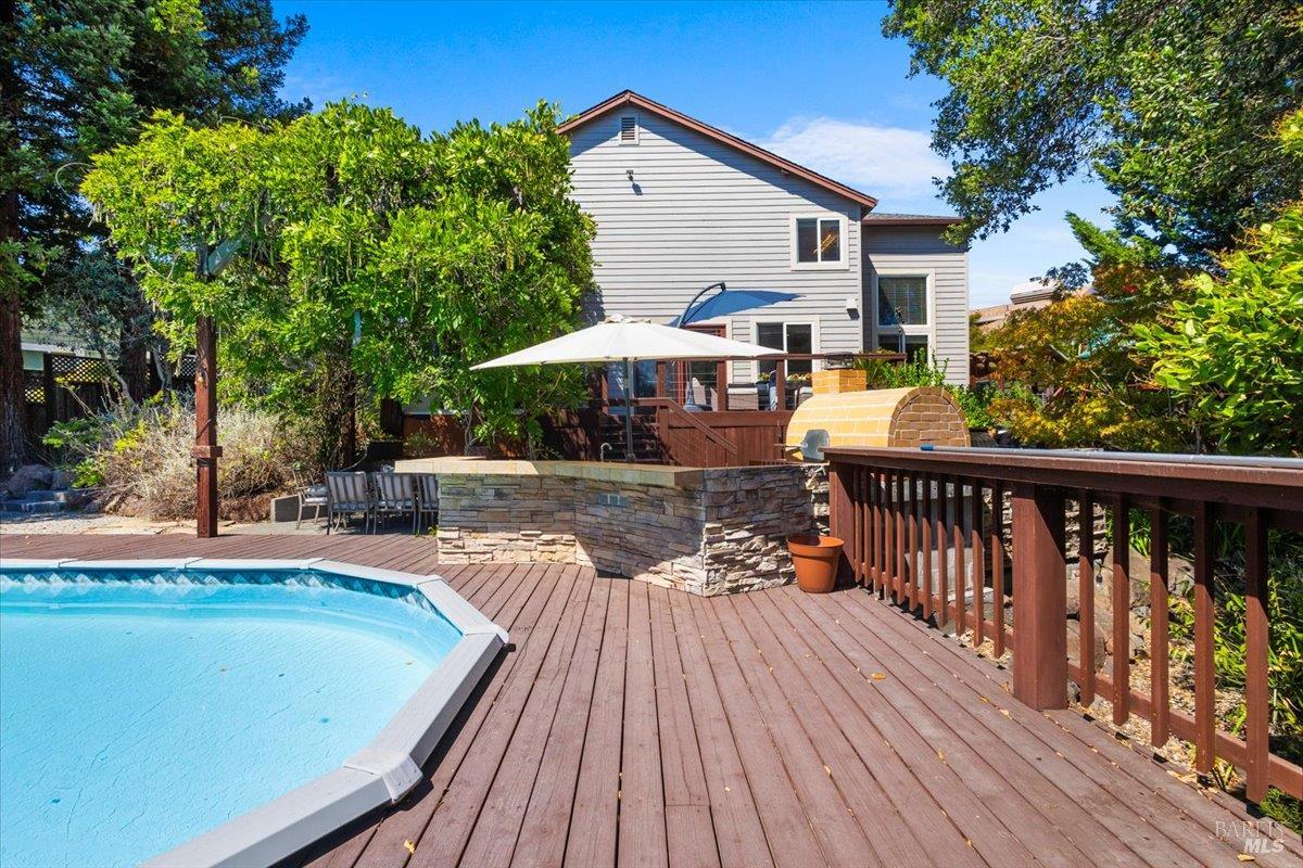 3436 Henderson Circle Santa Rosa CA 95403