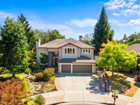 3436 Henderson Circle Santa Rosa CA 95403