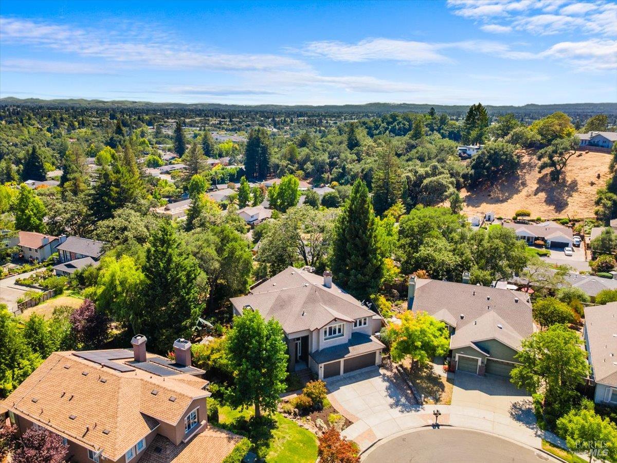 3436 Henderson Circle Santa Rosa CA 95403