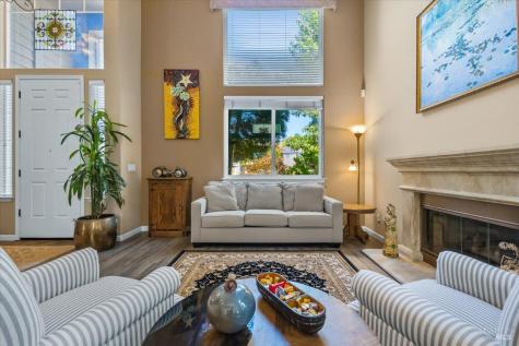 3436 Henderson Circle Santa Rosa CA 95403