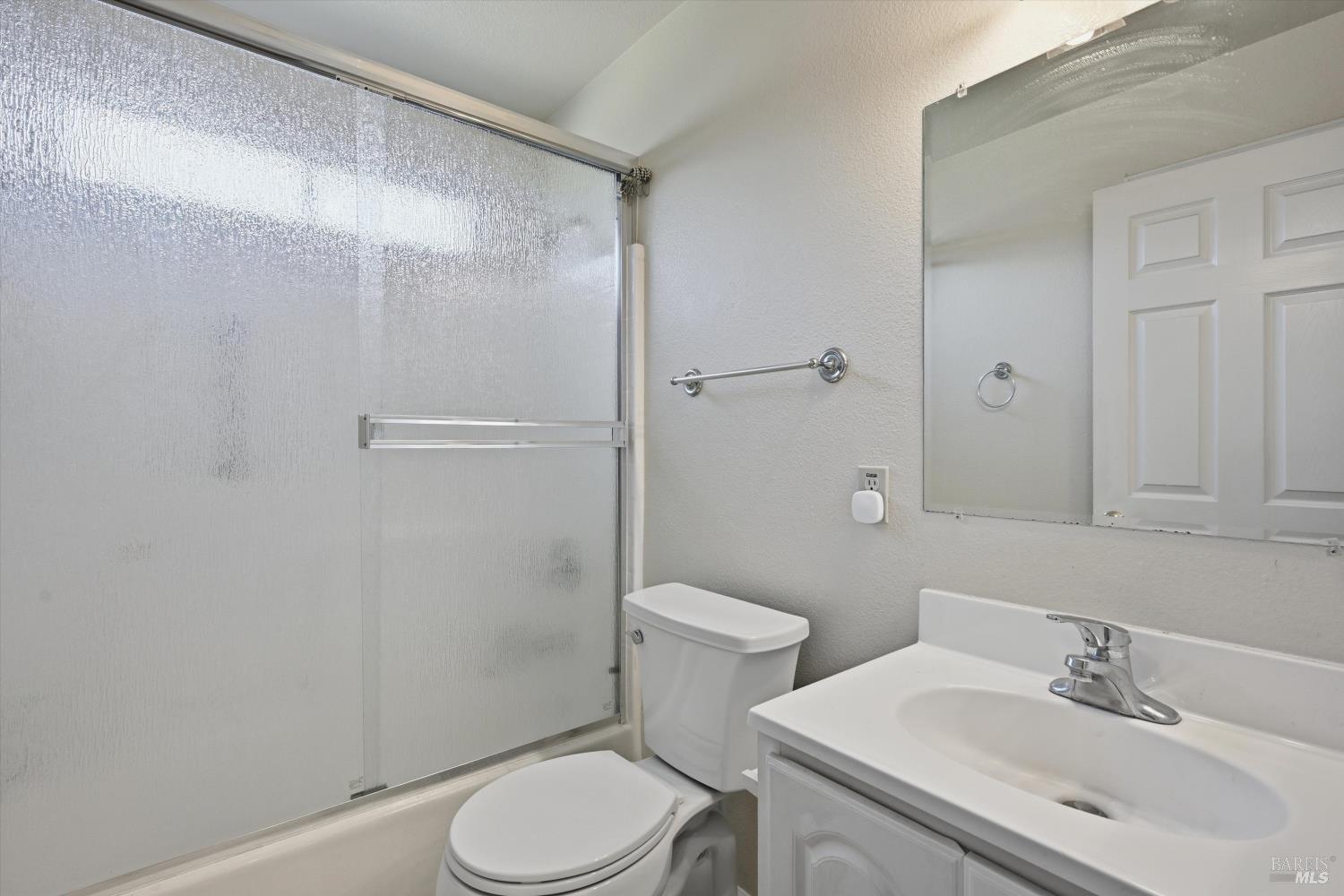 18846 Horseshoe Road Hidden Valley Lake CA 95467