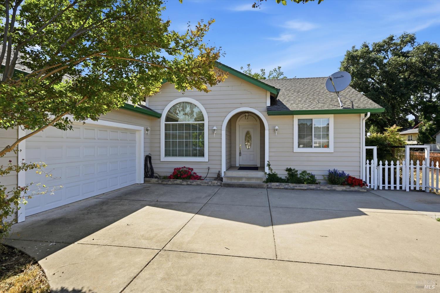 18846 Horseshoe Road Hidden Valley Lake CA 95467