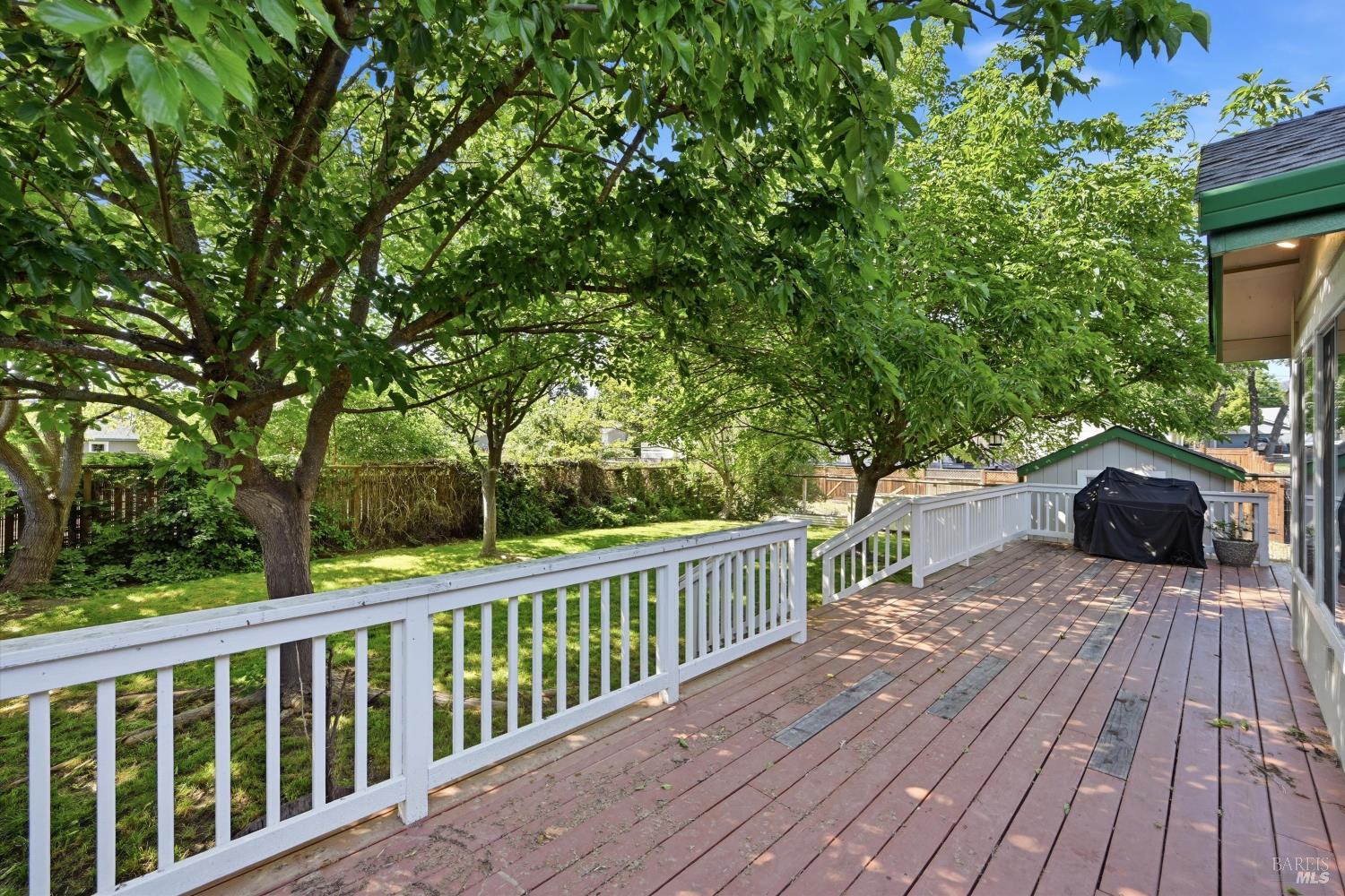 18846 Horseshoe Road Hidden Valley Lake CA 95467