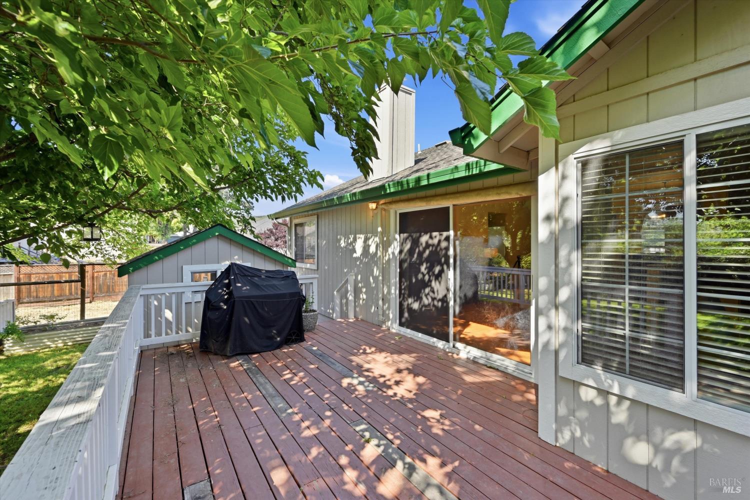 18846 Horseshoe Road Hidden Valley Lake CA 95467