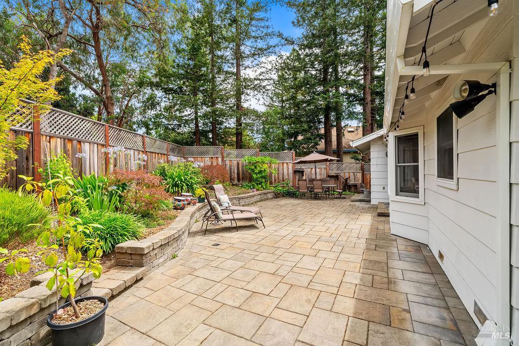 2904 Field Stone Court Santa Rosa CA 95405