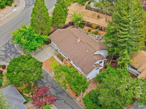 2904 Field Stone Court Santa Rosa CA 95405
