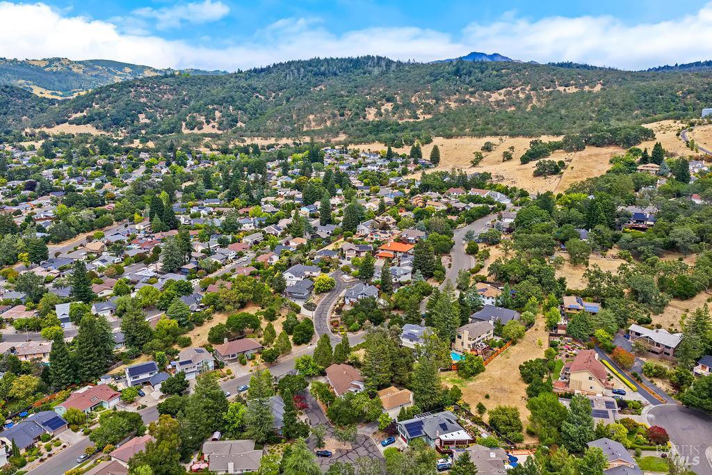 2904 Field Stone Court Santa Rosa CA 95405