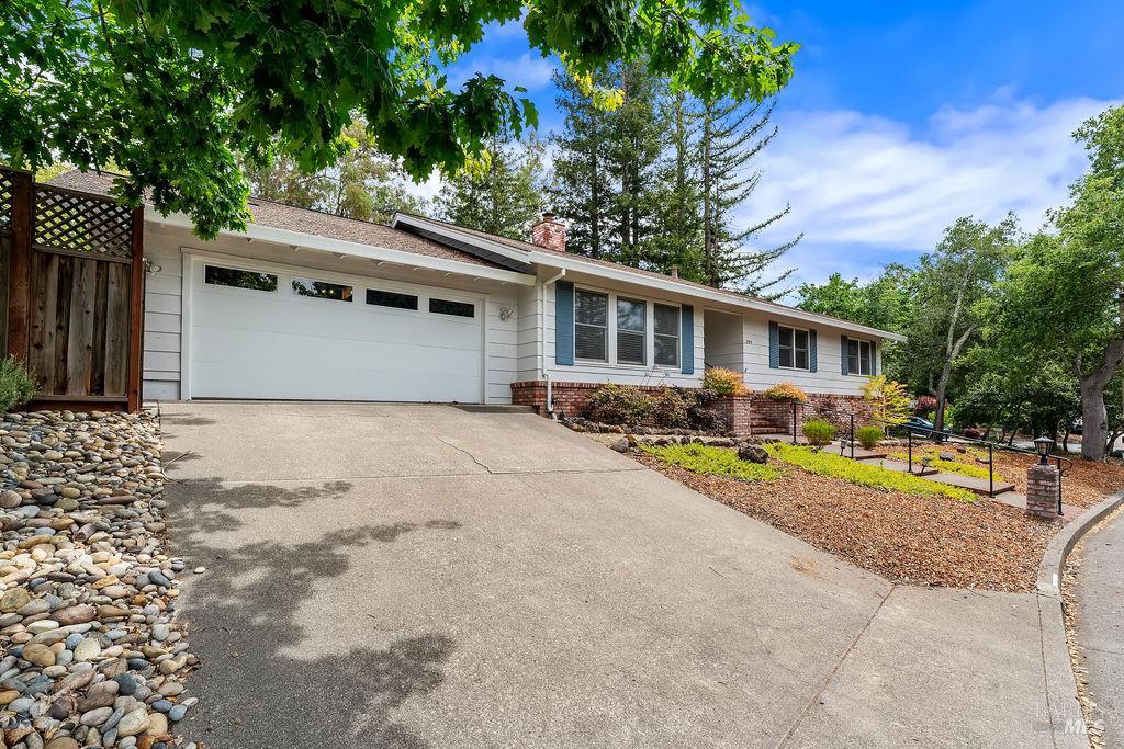 2904 Field Stone Court Santa Rosa CA 95405