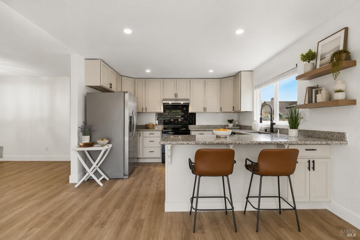 1462 Jasmine Circle Rohnert Park CA 94928