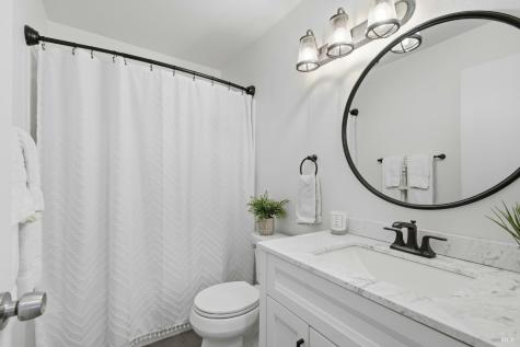 1462 Jasmine Circle Rohnert Park CA 94928