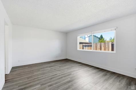 1462 Jasmine Circle Rohnert Park CA 94928