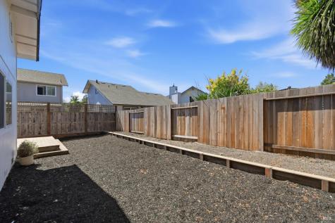 1462 Jasmine Circle Rohnert Park CA 94928