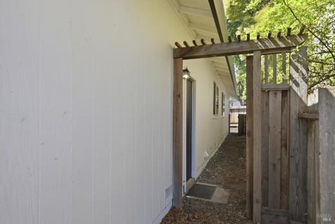 1462 Jasmine Circle Rohnert Park CA 94928