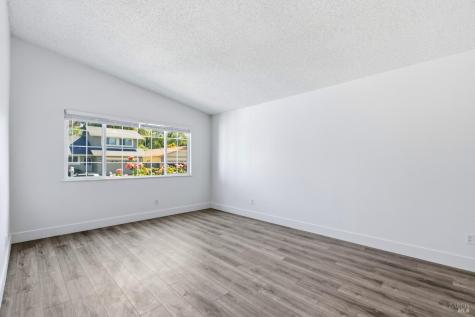 1462 Jasmine Circle Rohnert Park CA 94928