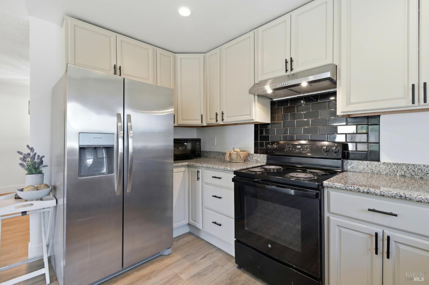 1462 Jasmine Circle Rohnert Park CA 94928