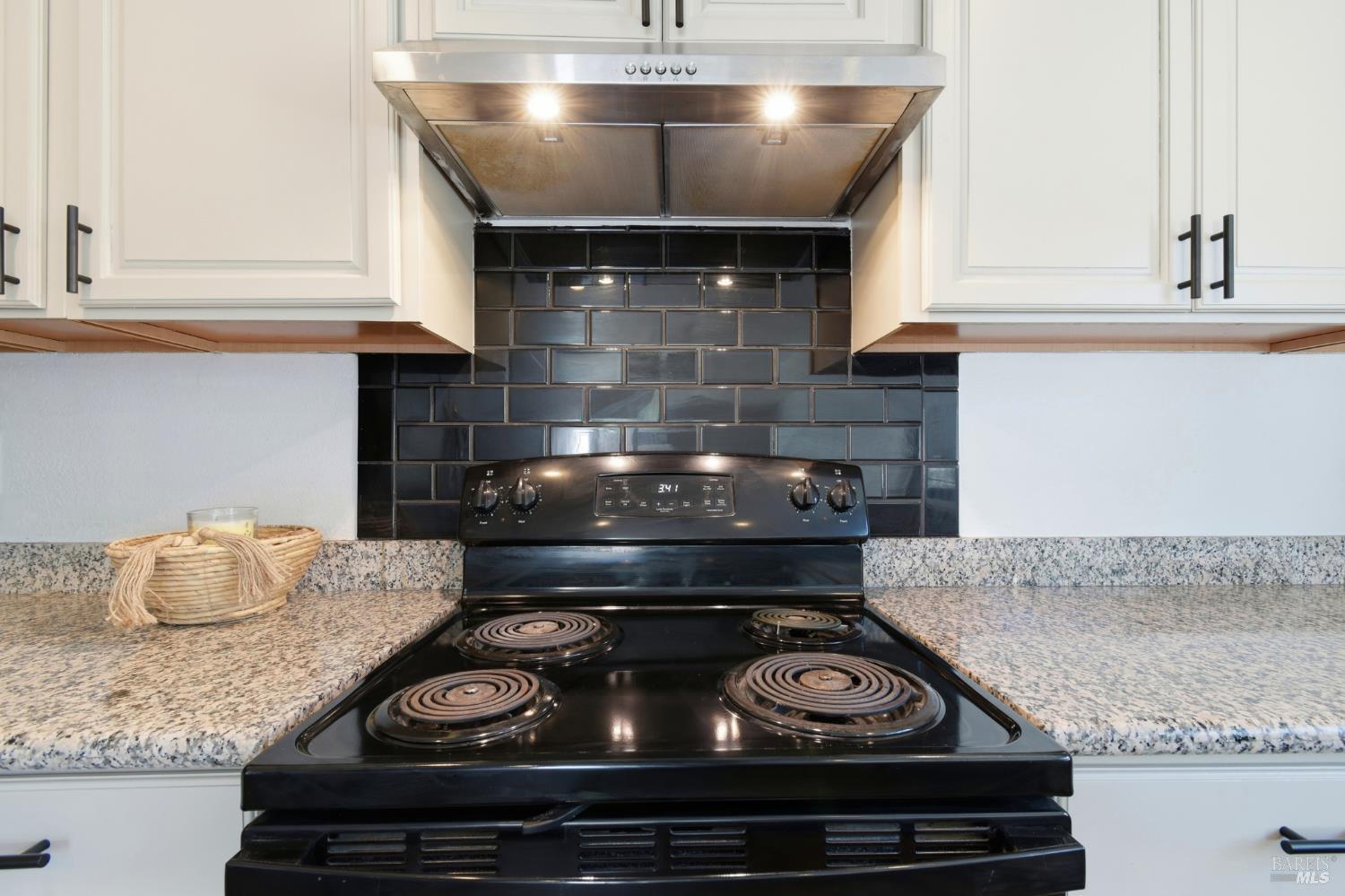 1462 Jasmine Circle Rohnert Park CA 94928