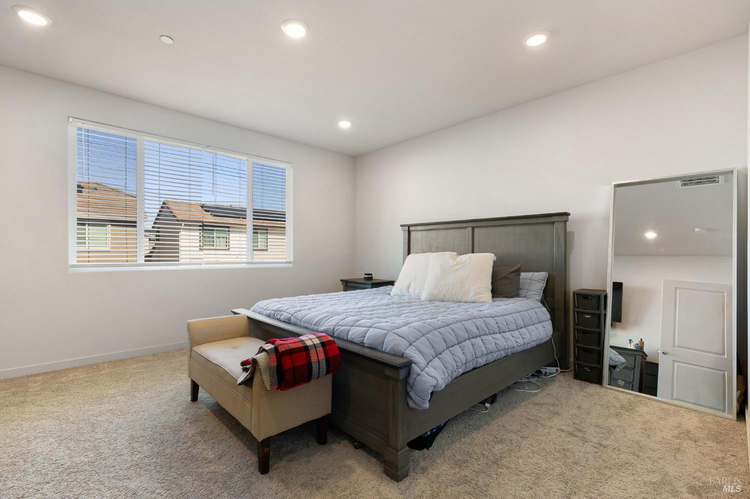 2874 Shaver Street Fairfield CA 94533