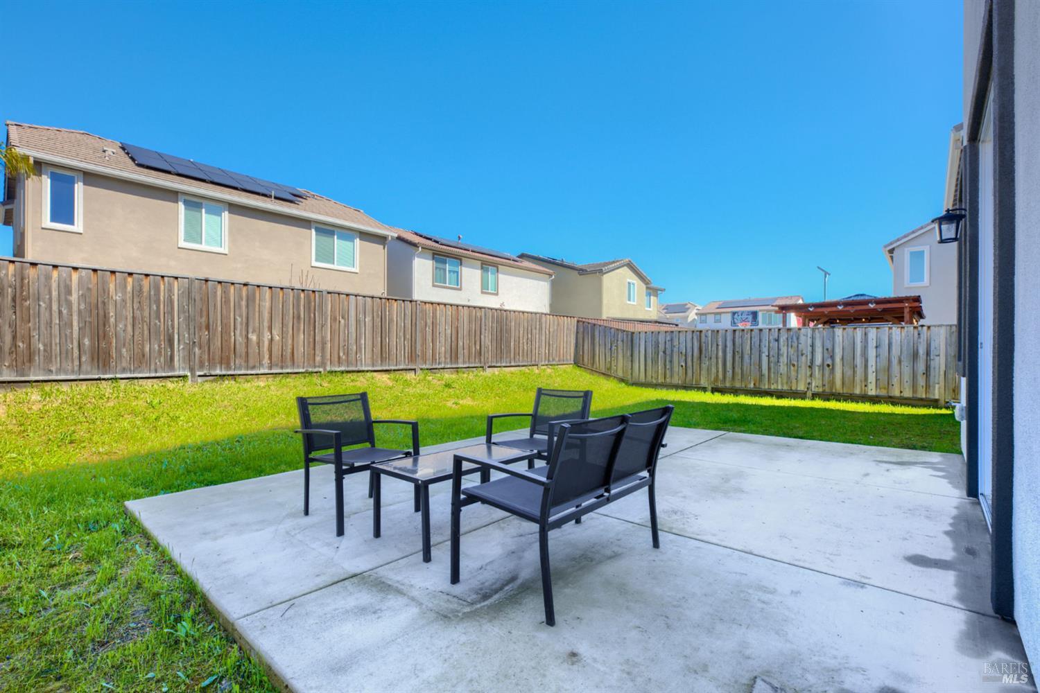 2874 Shaver Street Fairfield CA 94533