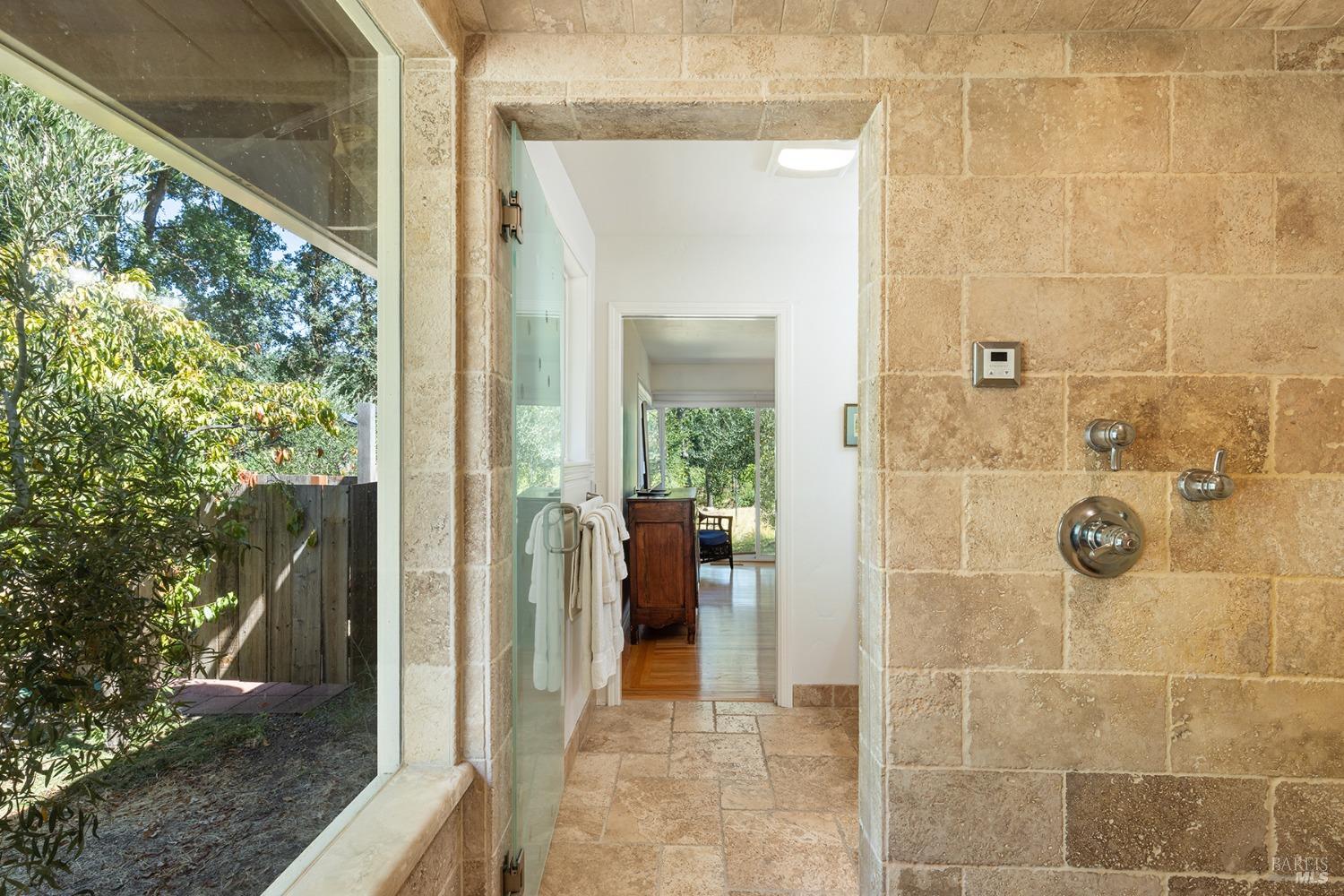 601 Rossi Road St. Helena CA 94574