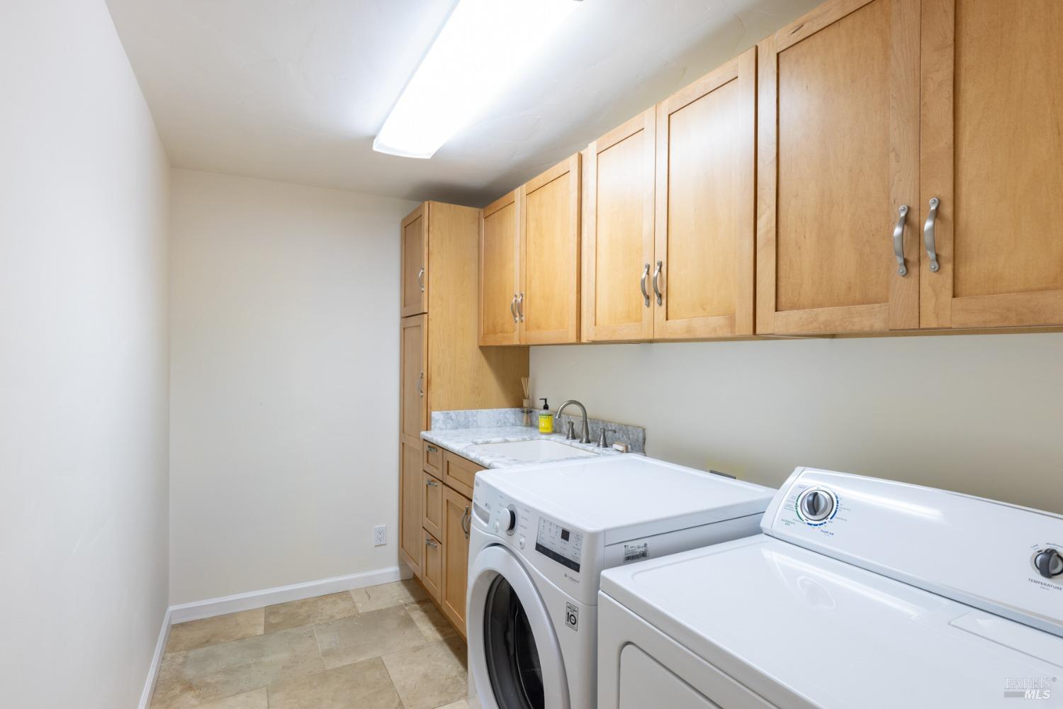 601 Rossi Road St. Helena CA 94574