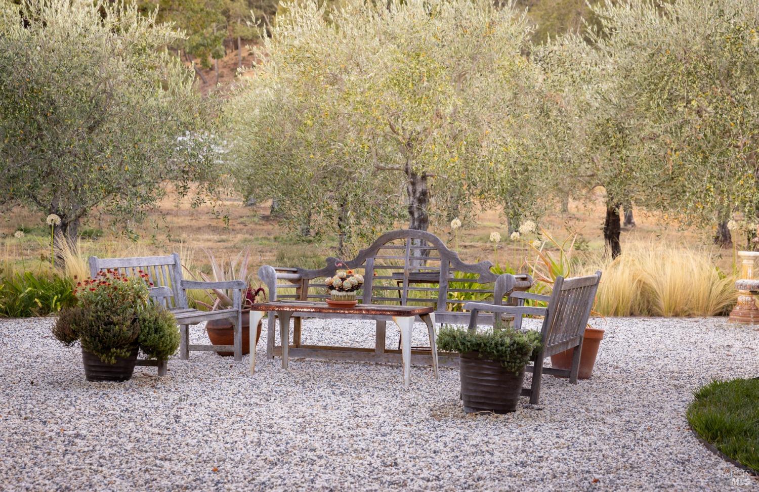 601 Rossi Road St. Helena CA 94574
