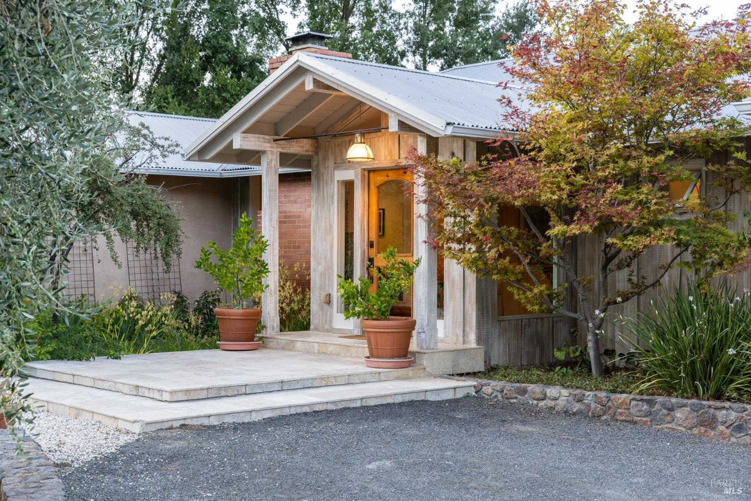 601 Rossi Road St. Helena CA 94574